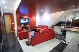 Photo 7- click for photo gallery